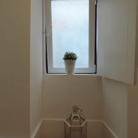 Apartment Sweet *