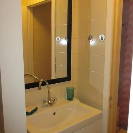 Apartment Sweet *